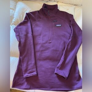 Patagonia R1 quarterzip dark purple/maroon